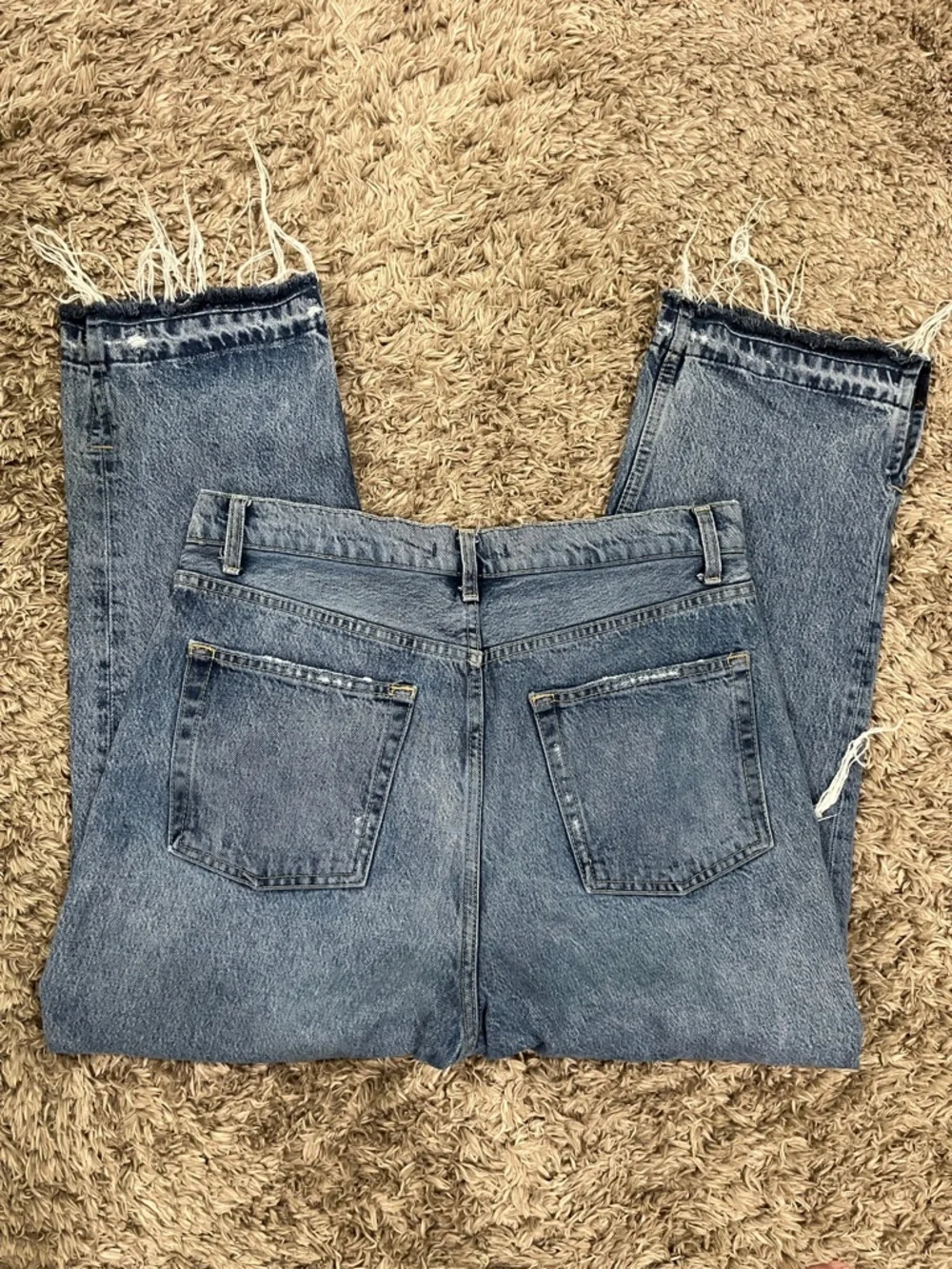 We The Free Faded Blue Ripped Cropped Jeans - Picture 8 of 8